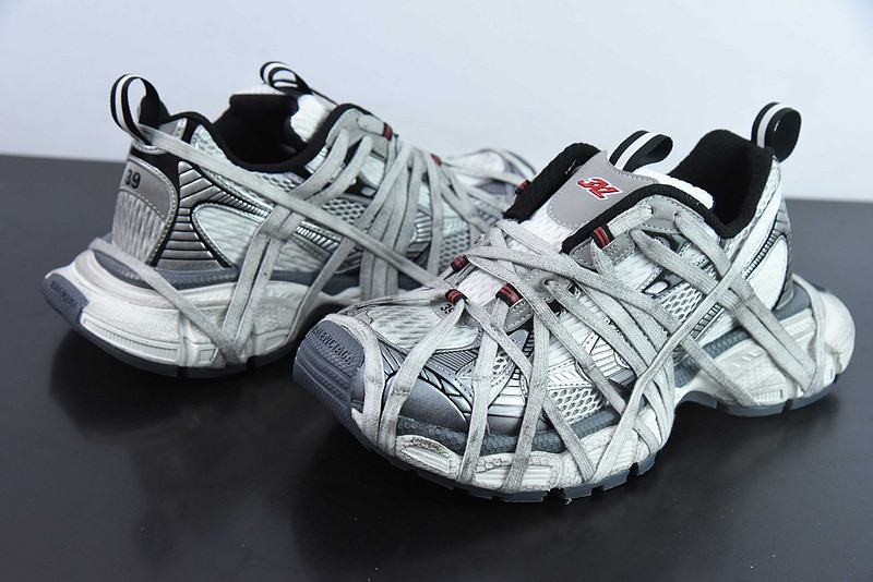 BC 3XL SNEAKER