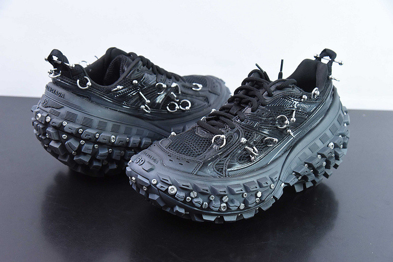 BC DEFENDER RUBBER PLATFORM SNEAKERS