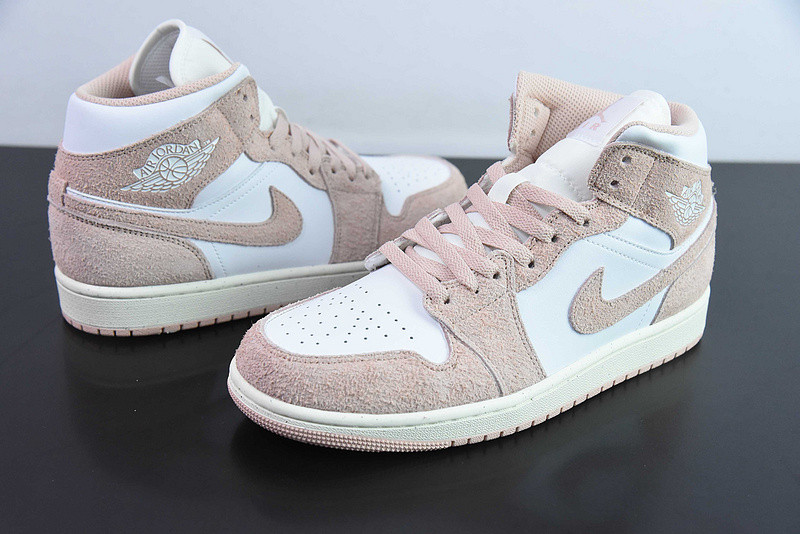 Air Jordan 1 Mid SE Legend Pink FN7432-161