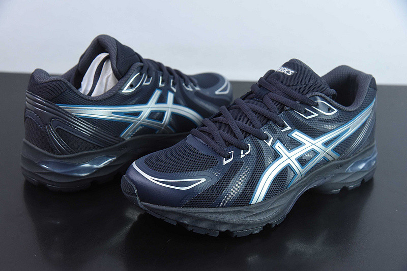 ASICS Gel-Flux 4
