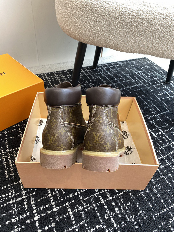 LVT BOOTS