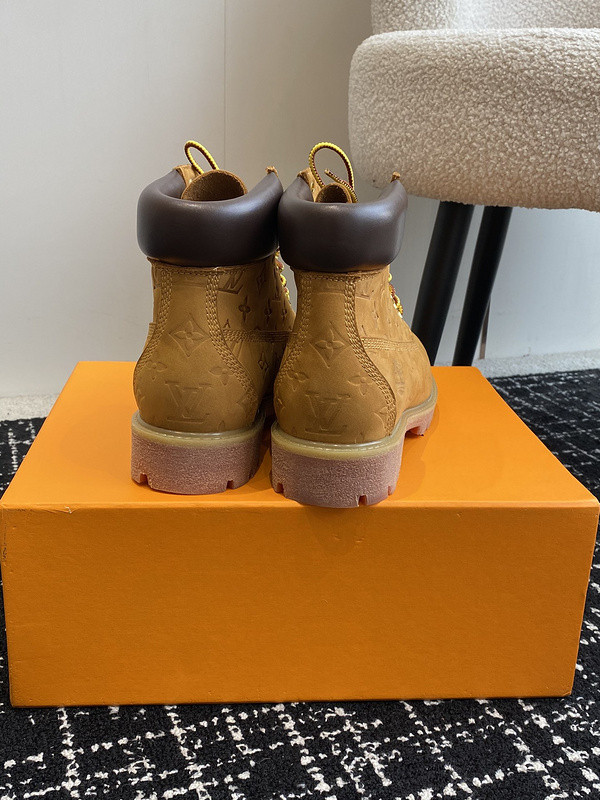 LVT BOOTS