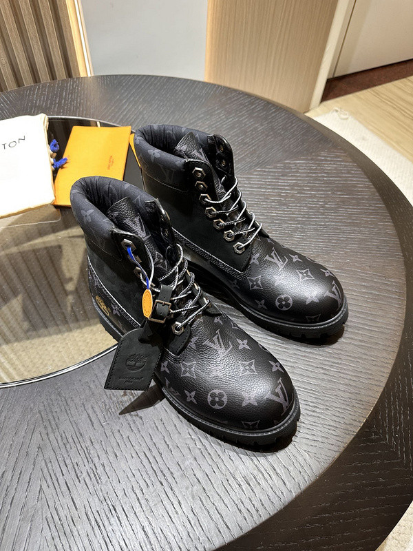 LVT BOOTS