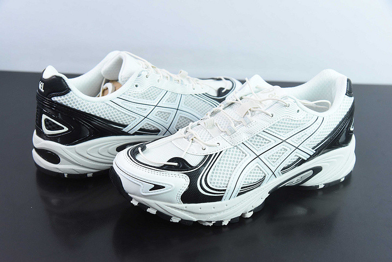 ASICS Gel-Kahana TR V4