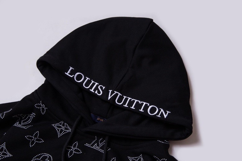 L0uis Vuitt0n