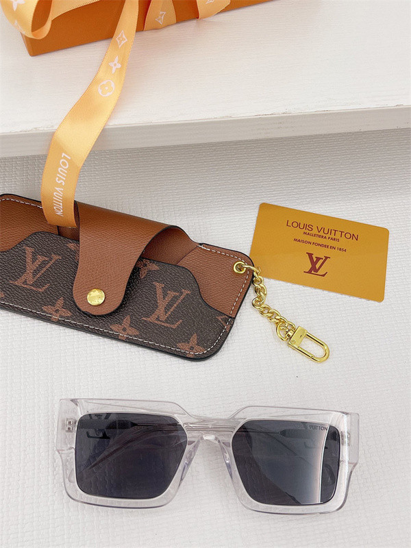 L0u1s Vu1tt0n Sunglasses
