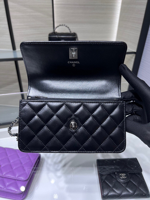 Ch*el purse