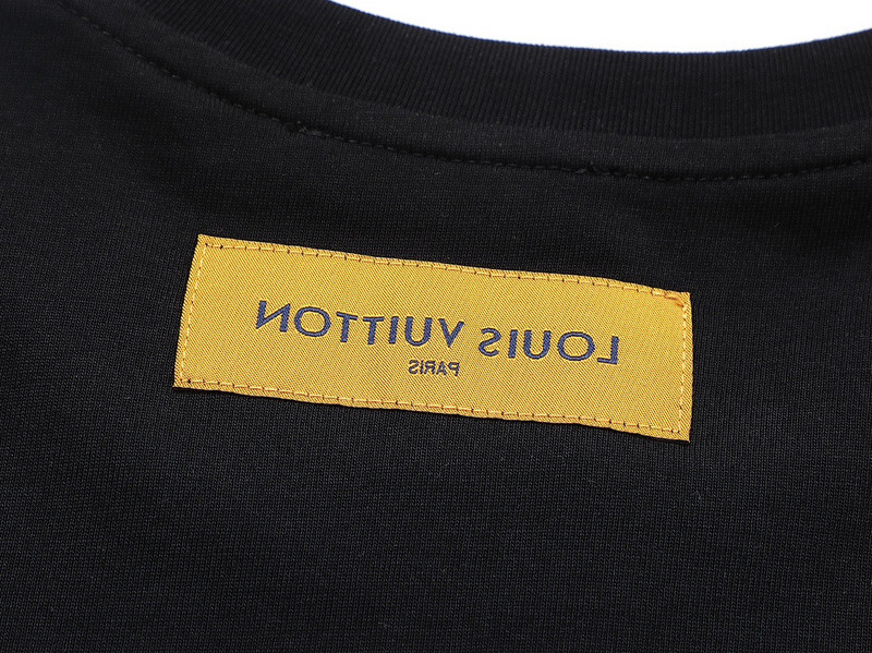 L0uis Vuitt0n