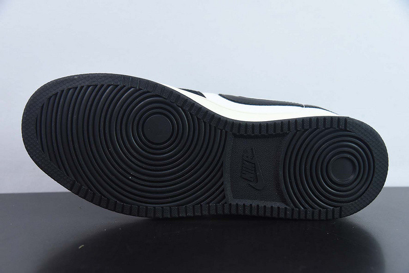 Air Jordan 1 KO Low "Black/White" DX4981-100