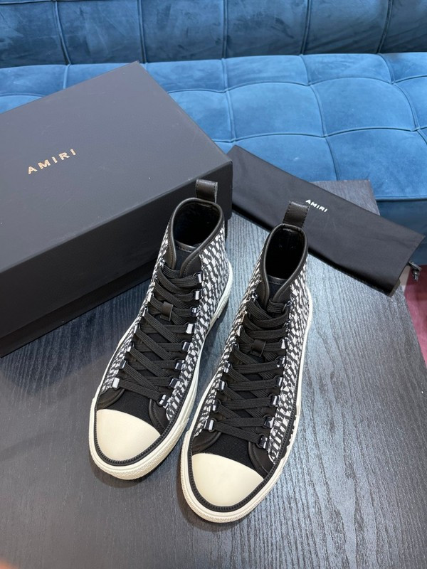 AMIRI stars court sneakers