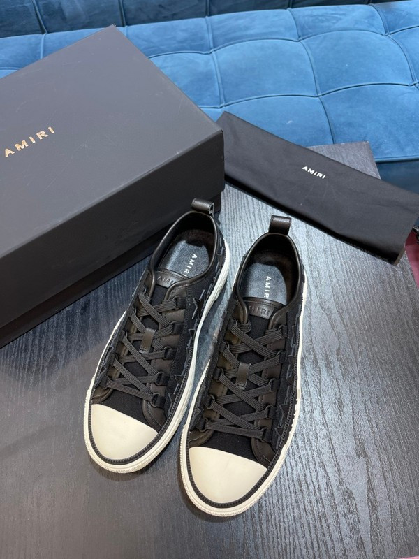 AMIRI stars court sneakers