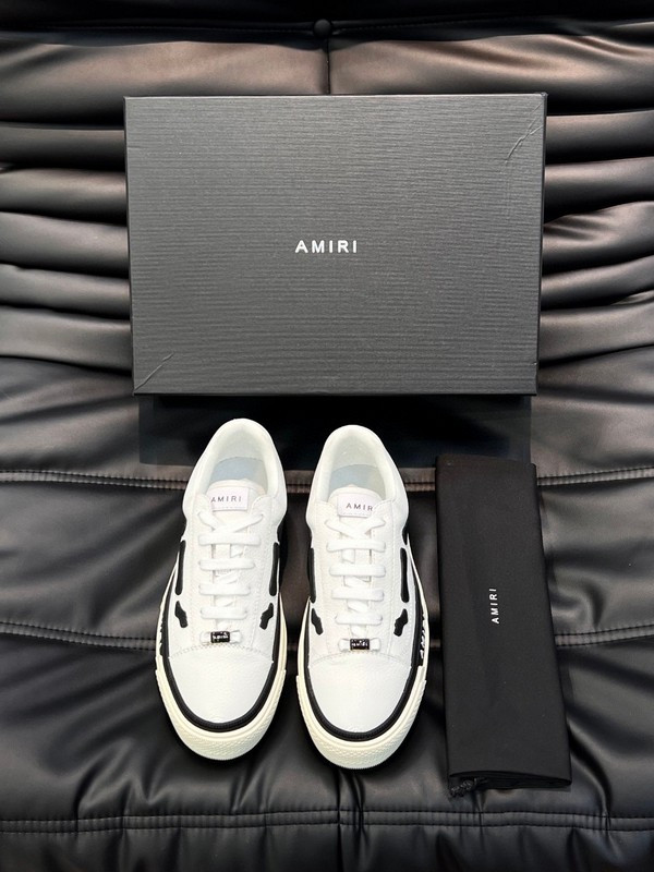 AMIRI stars court sneakers