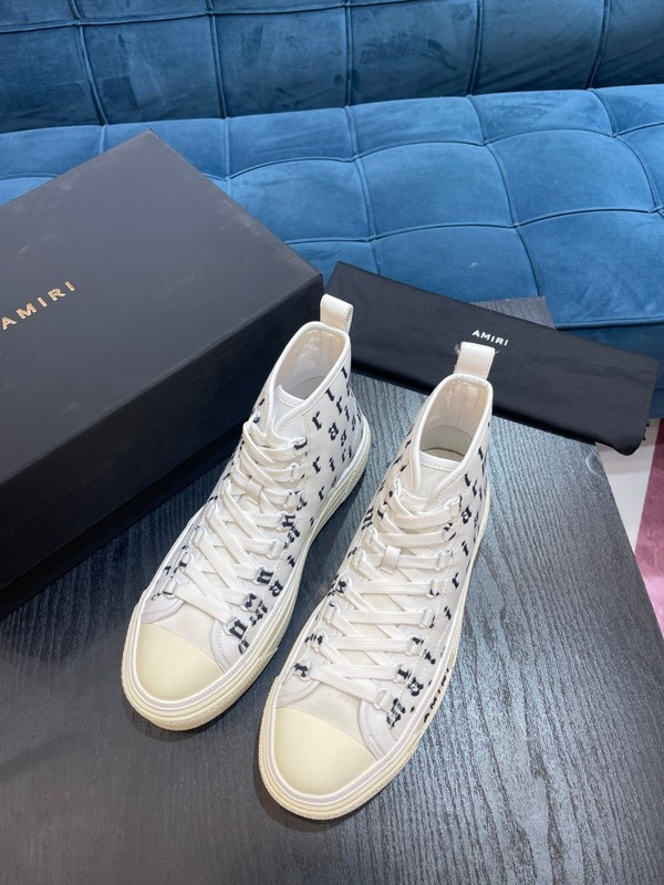 AMIRI stars court sneakers