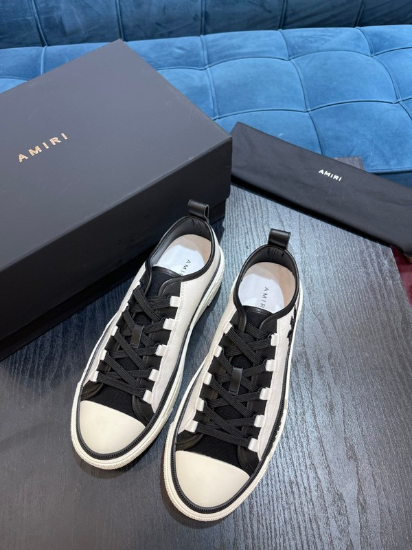 AMIRI stars court sneakers