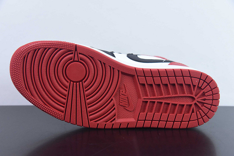 Air Jordan 1 Retro GS 