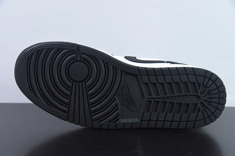 Air Jordan 1 Low Strikes Up A “Vintage Panda” FB9893-101