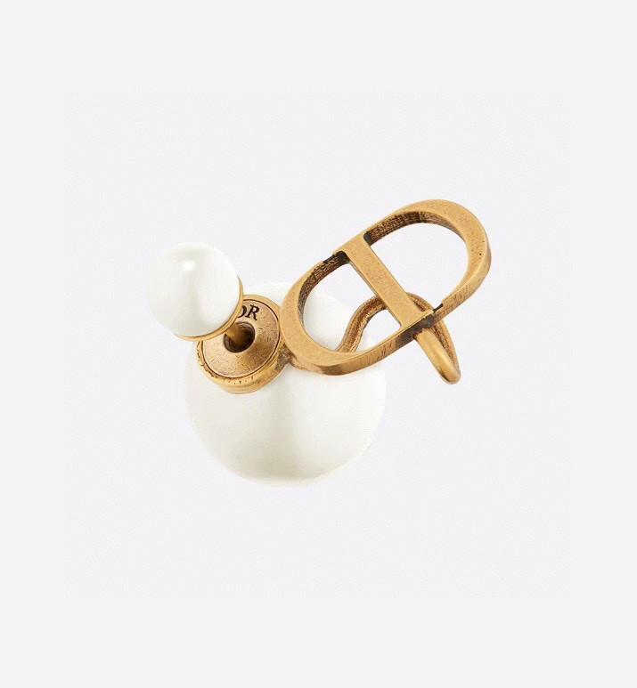 D10r earring