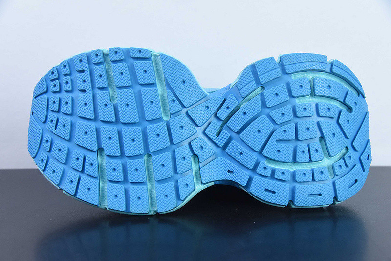 BC XL SNEAKERS