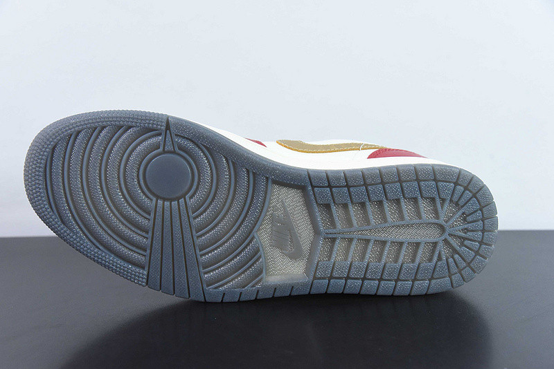 Air Jordan 1 Low Year of the Dragon 2024 FJ5735-100