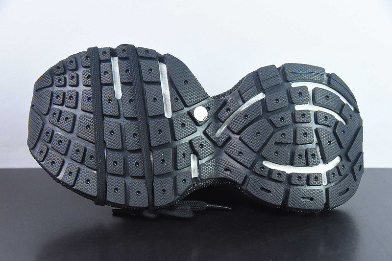 BC 3XL SNEAKER