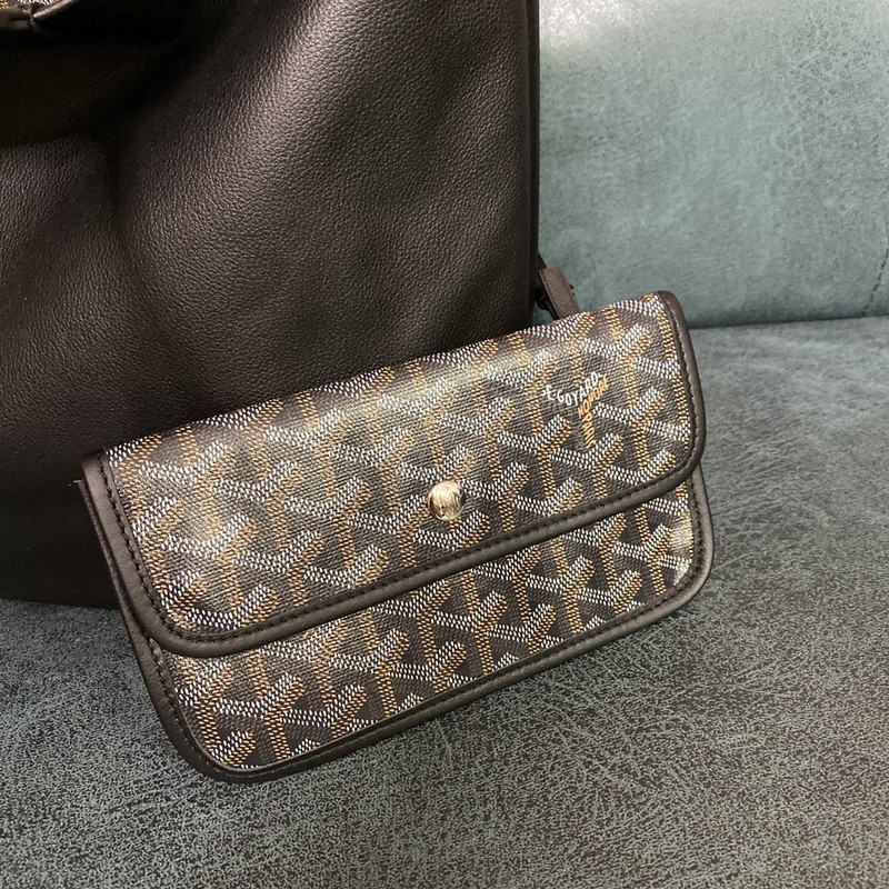 Go*ard purse