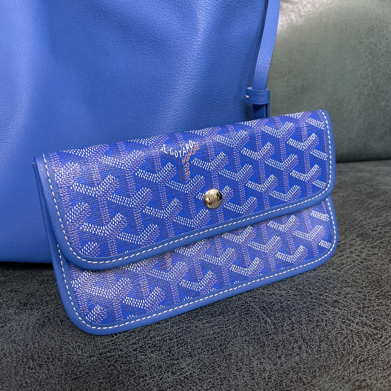 Go*ard purse