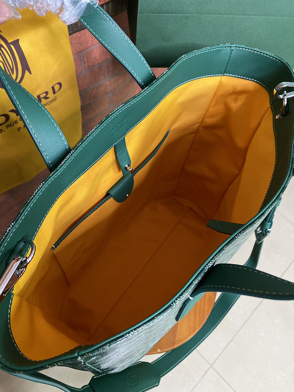 Go*ard purse