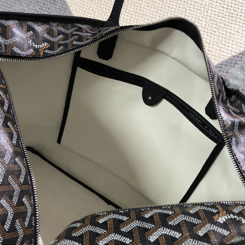 Go*ard purse