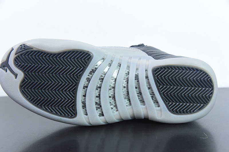 Air Jordan 12 Black Wolf Grey CT8013-019