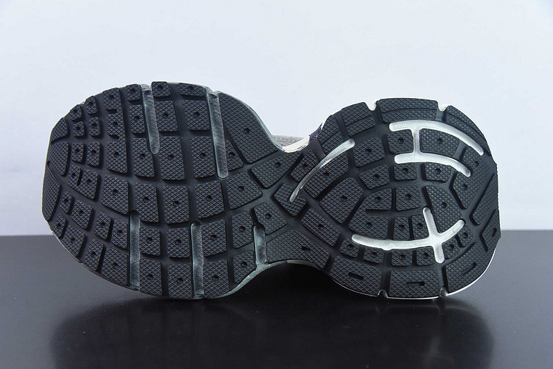 BC 3XL SNEAKER