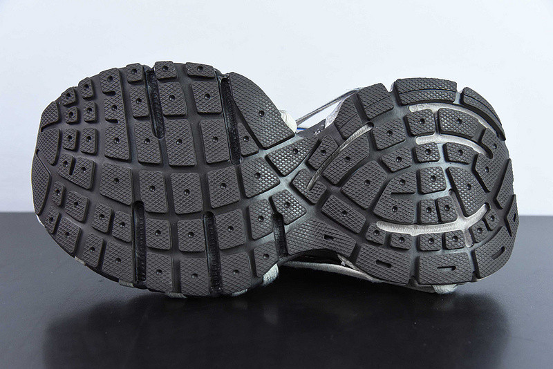 BC 3XL SNEAKER