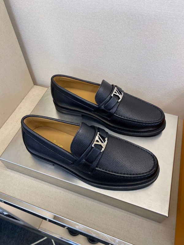 LVT shoes