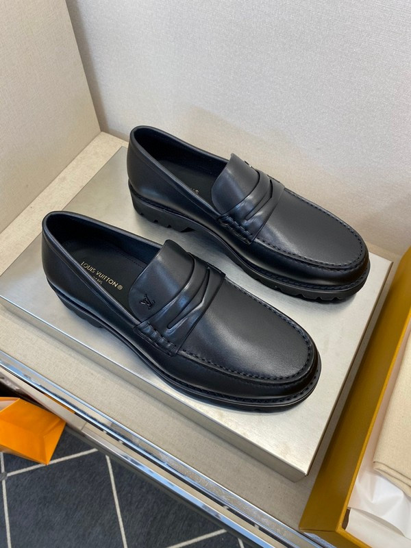 LVT shoes