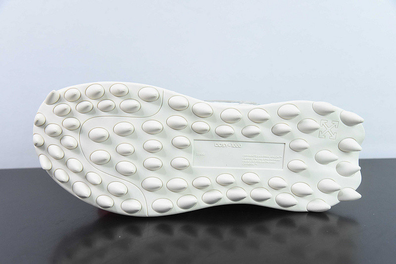 OF C/O ODSY-1000 SNEAKER