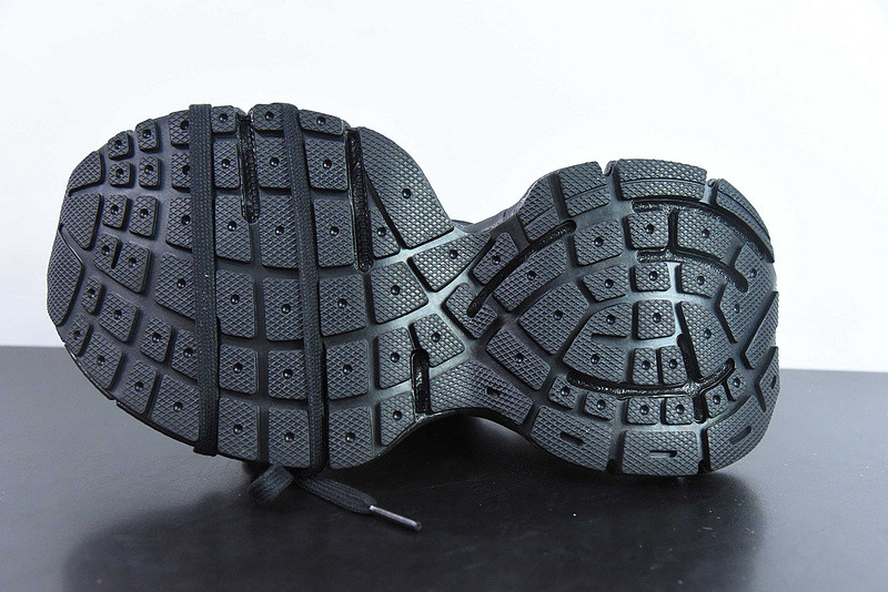 BC 3XL SNEAKER