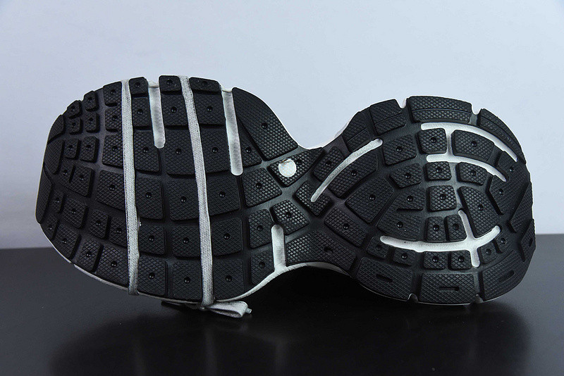 BC 3XL SNEAKER