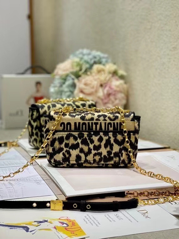 D*or bag
