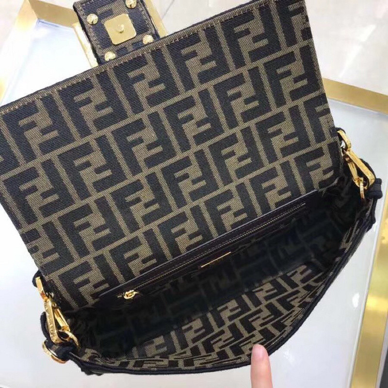 F**di bag