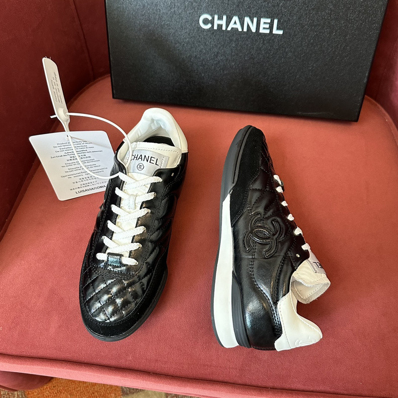 Chanel Sneaker