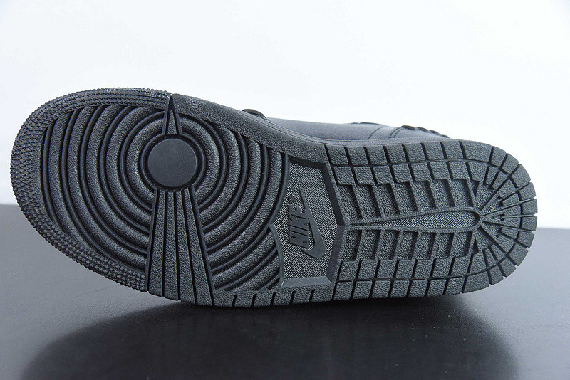 AIR JORDAN 1 LOW METHOD OF MAKE “BLACK/METALLIC GOLD” FN5032-007