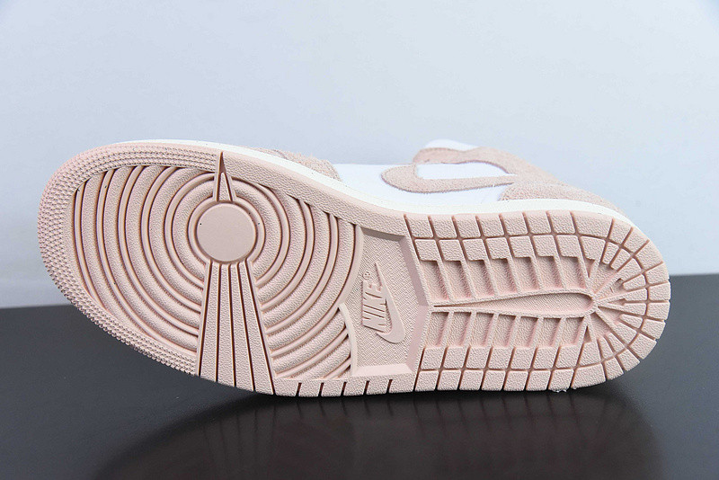 Air Jordan 1 Mid SE Legend Pink FN7432-161