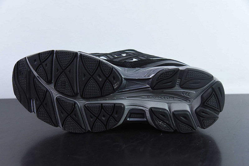 Asics Gel-NYC Graphite Grey Black 1201A789-020