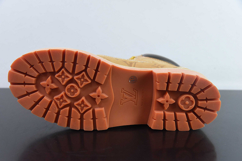 LVT BOOTS