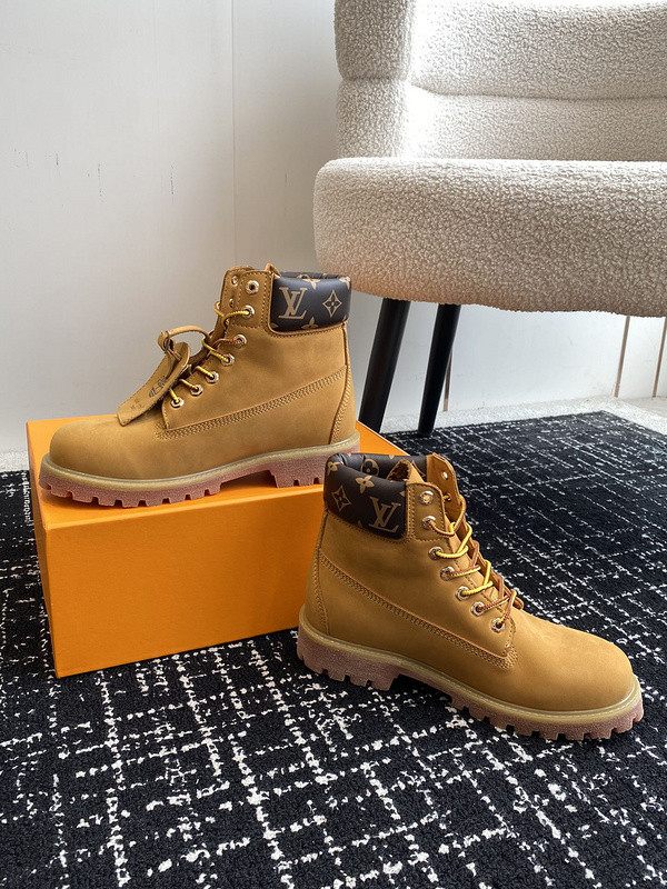 LVT BOOTS