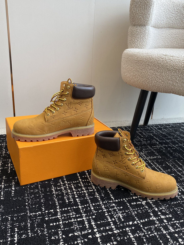 LVT BOOTS