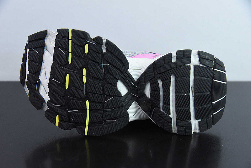 BC XL SNEAKERS