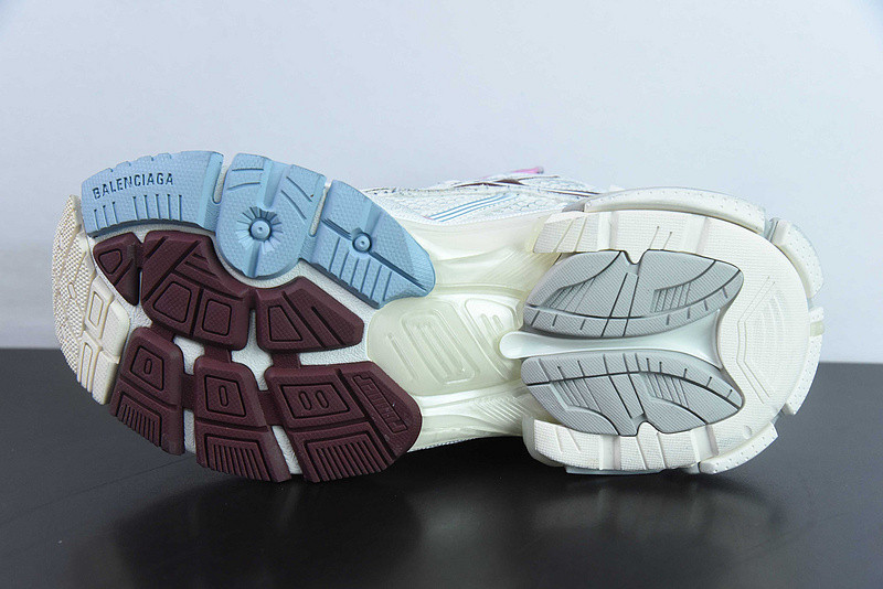 Ba*len*cia*ga runner sneaker
