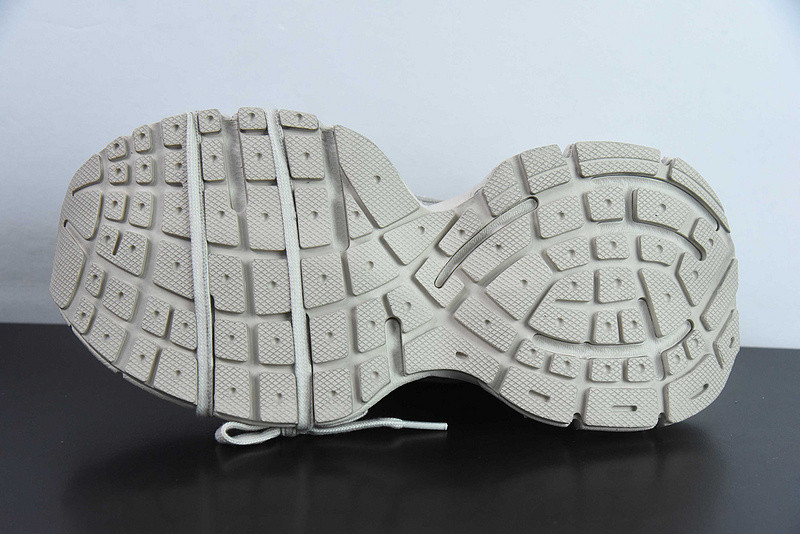BC 3XL SNEAKER