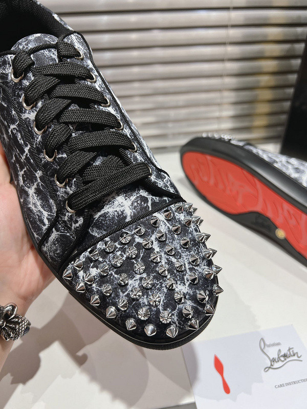 CHIAN LOUIN LOW TOP SNEAKER