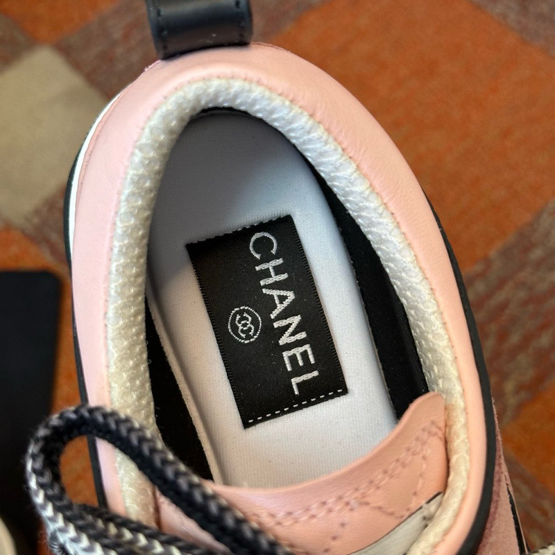 Ch*el sneaker